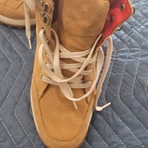 Fur trimmed Timberland Boots